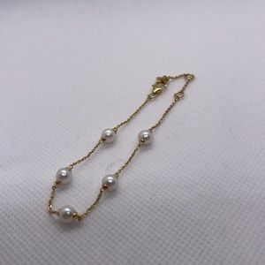 Mejuri Mini Pearl Satellite Bracelet